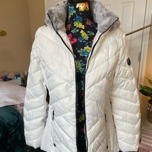 Náutica Puffer Jacket with Fuzzy Hood
